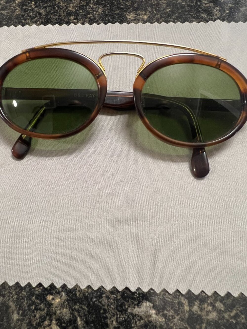 Vintage B&L Ray-Ban Gatsby Style 6 W0941 Tortoise & Gold Sunglasses